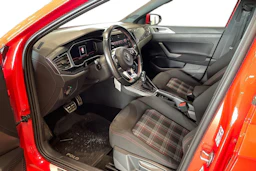 punainen Volkswagen Polo 2018 kuva 7.