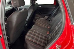 punainen Volkswagen Polo 2019 kuva 10.