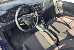 sininen Volkswagen Polo 2019 kuva 3.