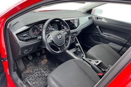punainen Volkswagen Polo 2019 kuva 3.