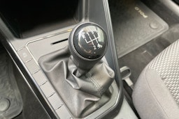 harmaa Volkswagen Polo 2019 kuva 22.
