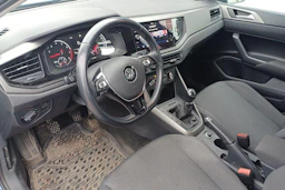 sininen Volkswagen Polo 2019 kuva 3.