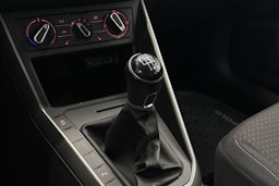valkoinen Volkswagen Polo 2019 kuva 19.