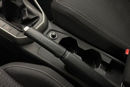 valkoinen Volkswagen Polo 2019 kuva 20.