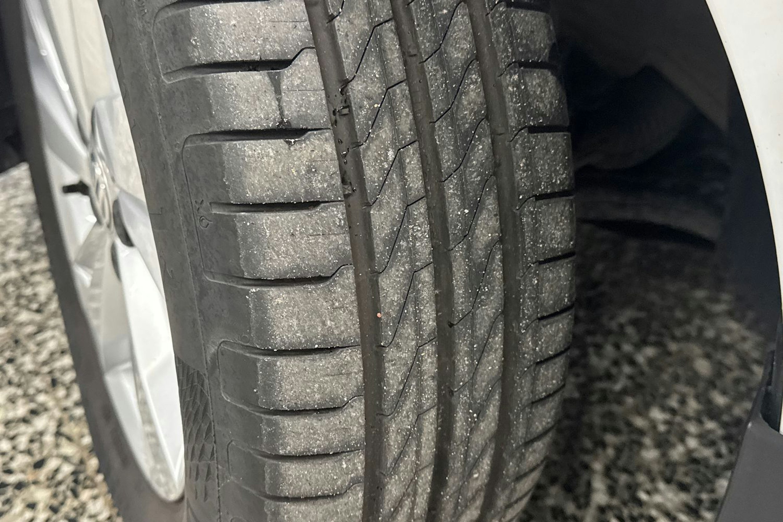 valkoinen Volkswagen Polo 2019 kuva 34.