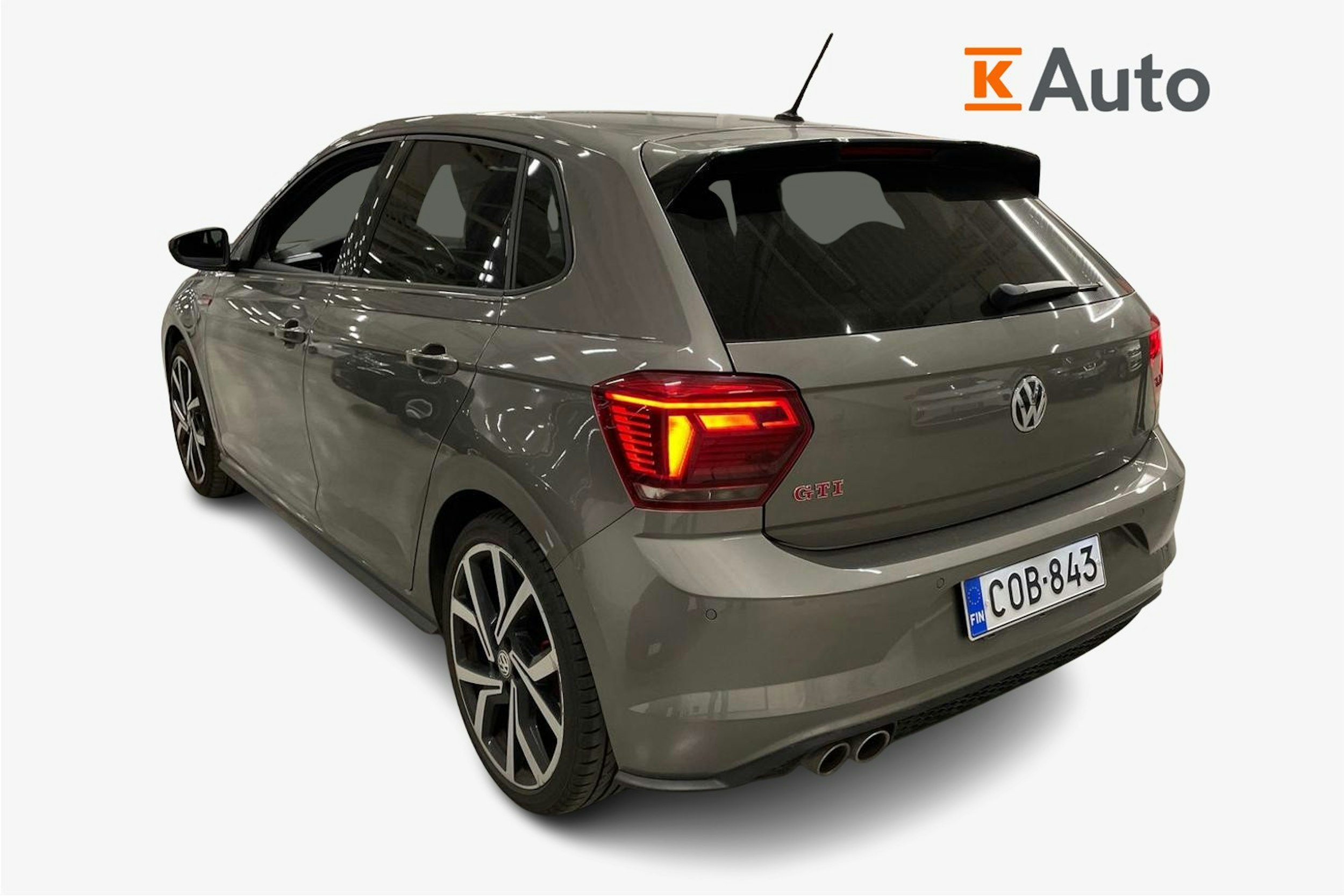 harmaa Volkswagen Polo 2019 kuva 2.