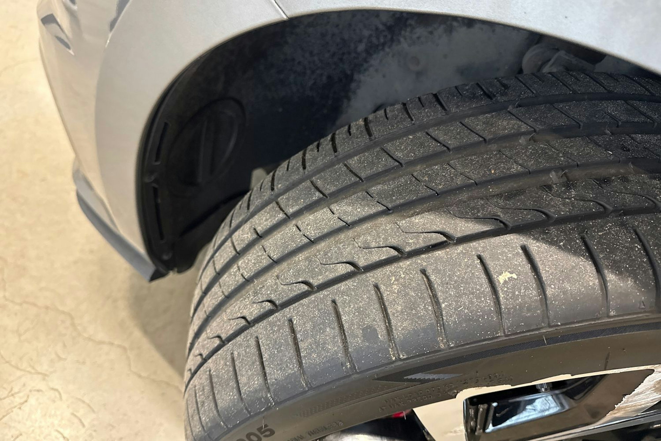 harmaa Volkswagen Polo 2020 kuva 13.