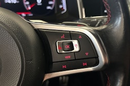 harmaa Volkswagen Polo 2020 kuva 16.