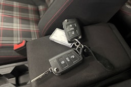 harmaa Volkswagen Polo 2020 kuva 28.