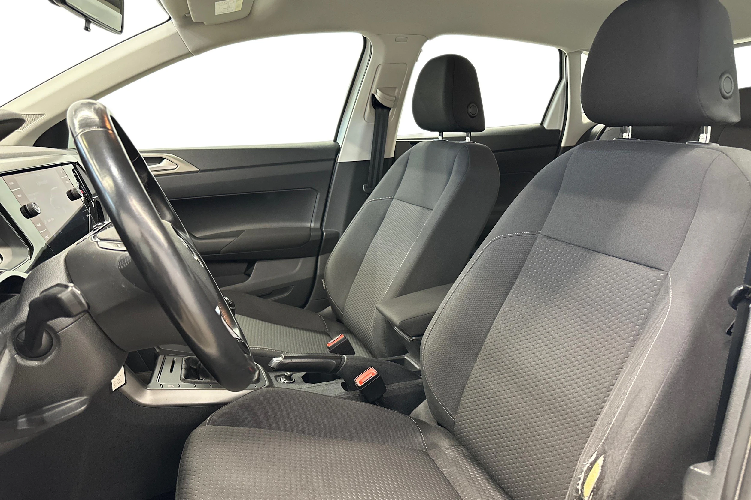 valkoinen Volkswagen Polo 2019 kuva 6.