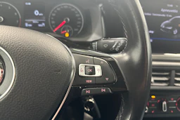 valkoinen Volkswagen Polo 2019 kuva 14.