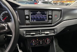 punainen Volkswagen Polo 2019 kuva 19.
