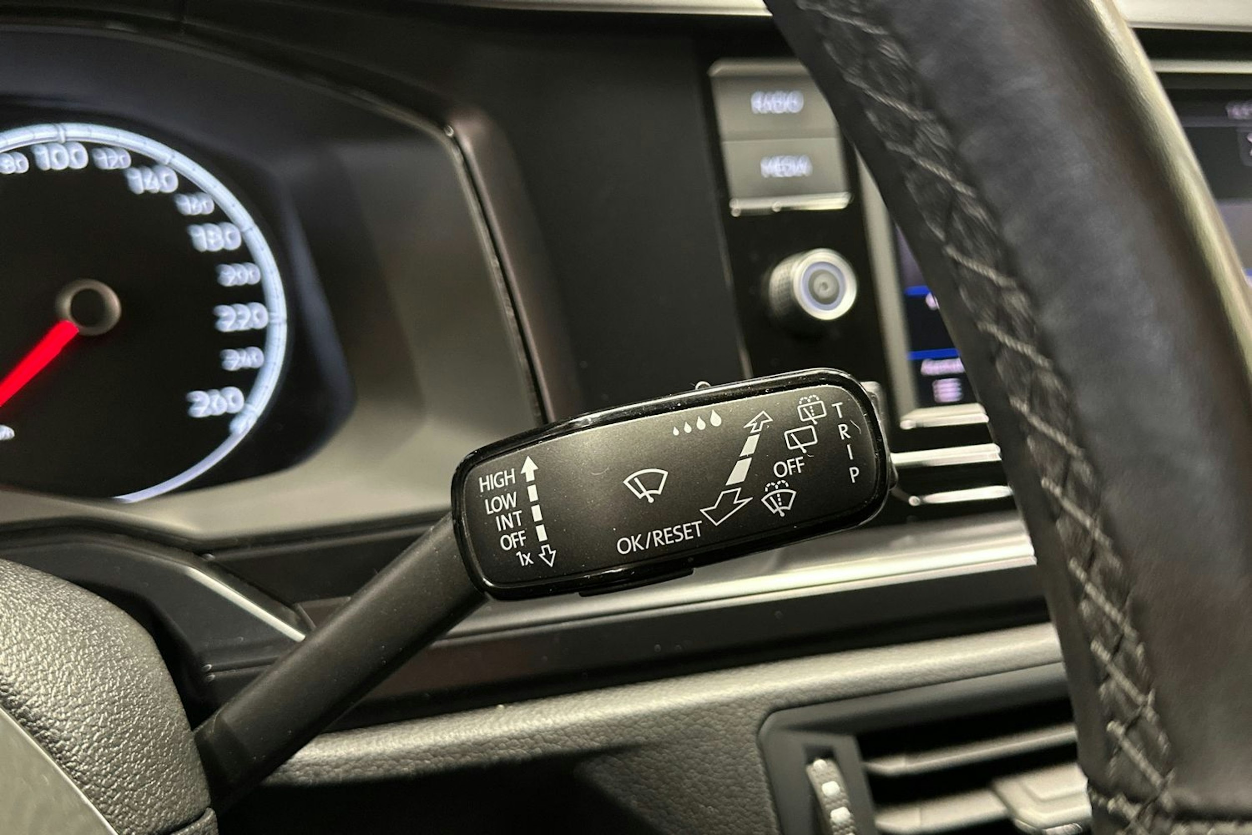 punainen Volkswagen Polo 2019 kuva 23.