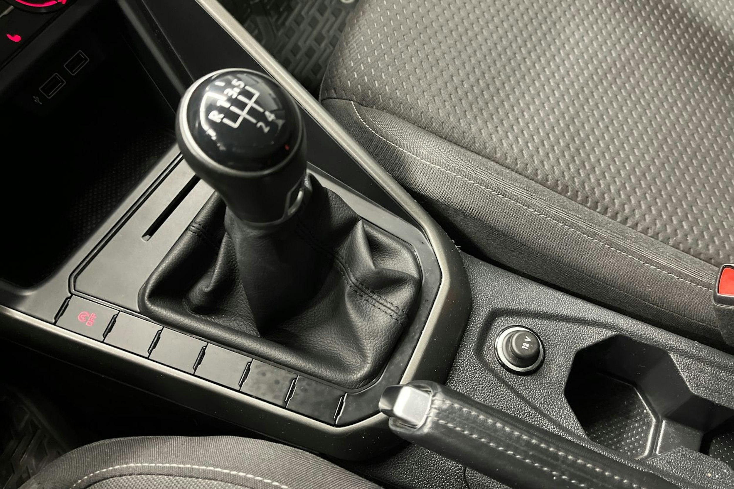 musta Volkswagen Polo 2019 kuva 26.