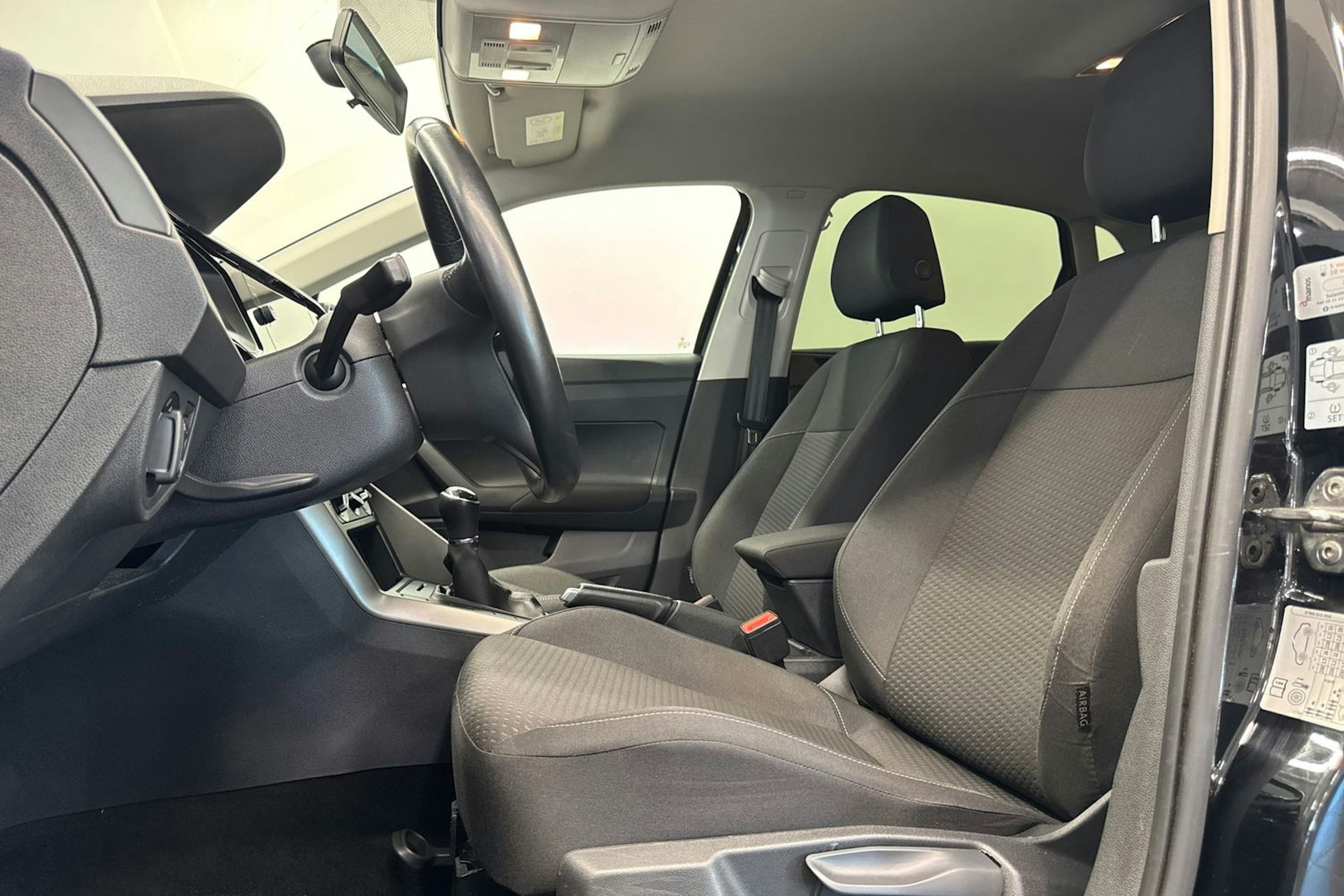 musta Volkswagen Polo 2019 kuva 14.
