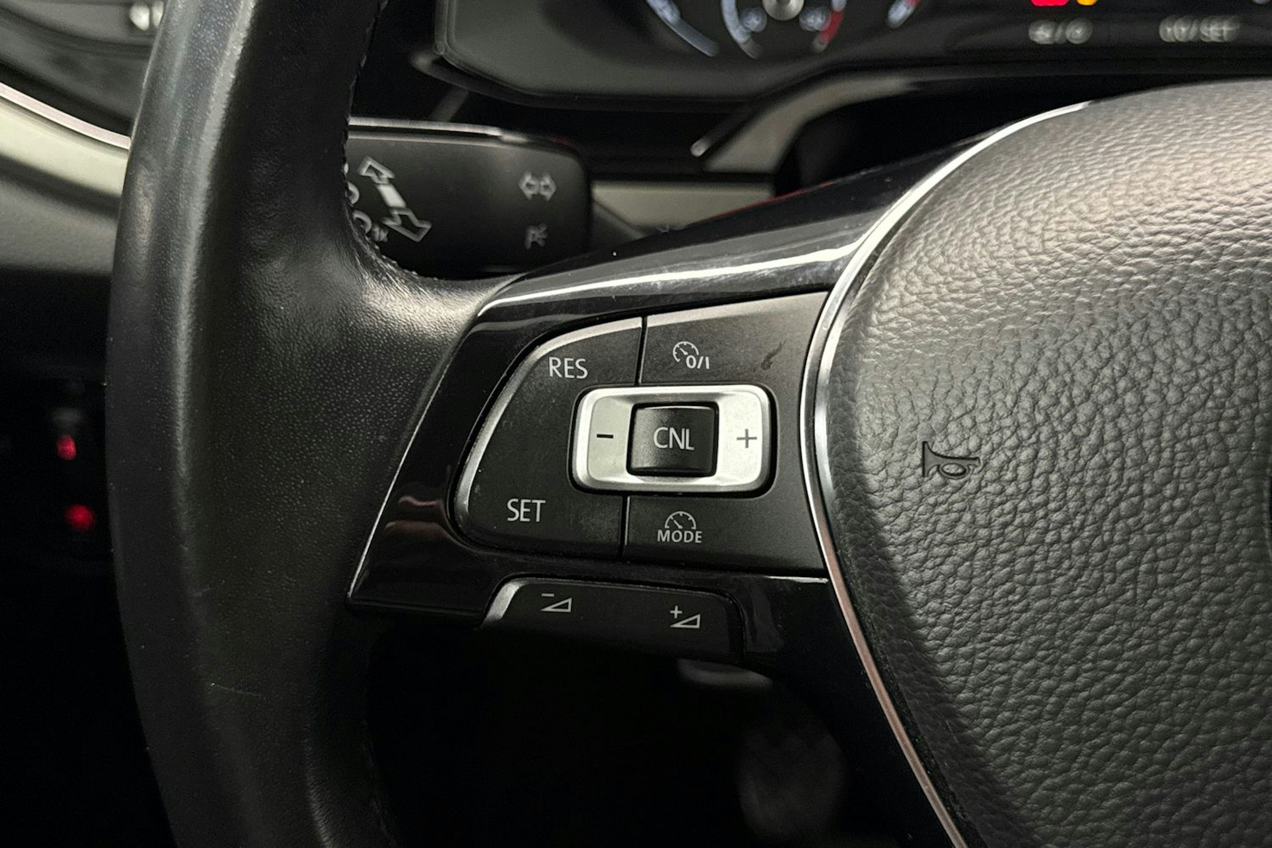 musta Volkswagen Polo 2019 kuva 17.