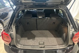 musta Volkswagen Polo 2019 kuva 14.