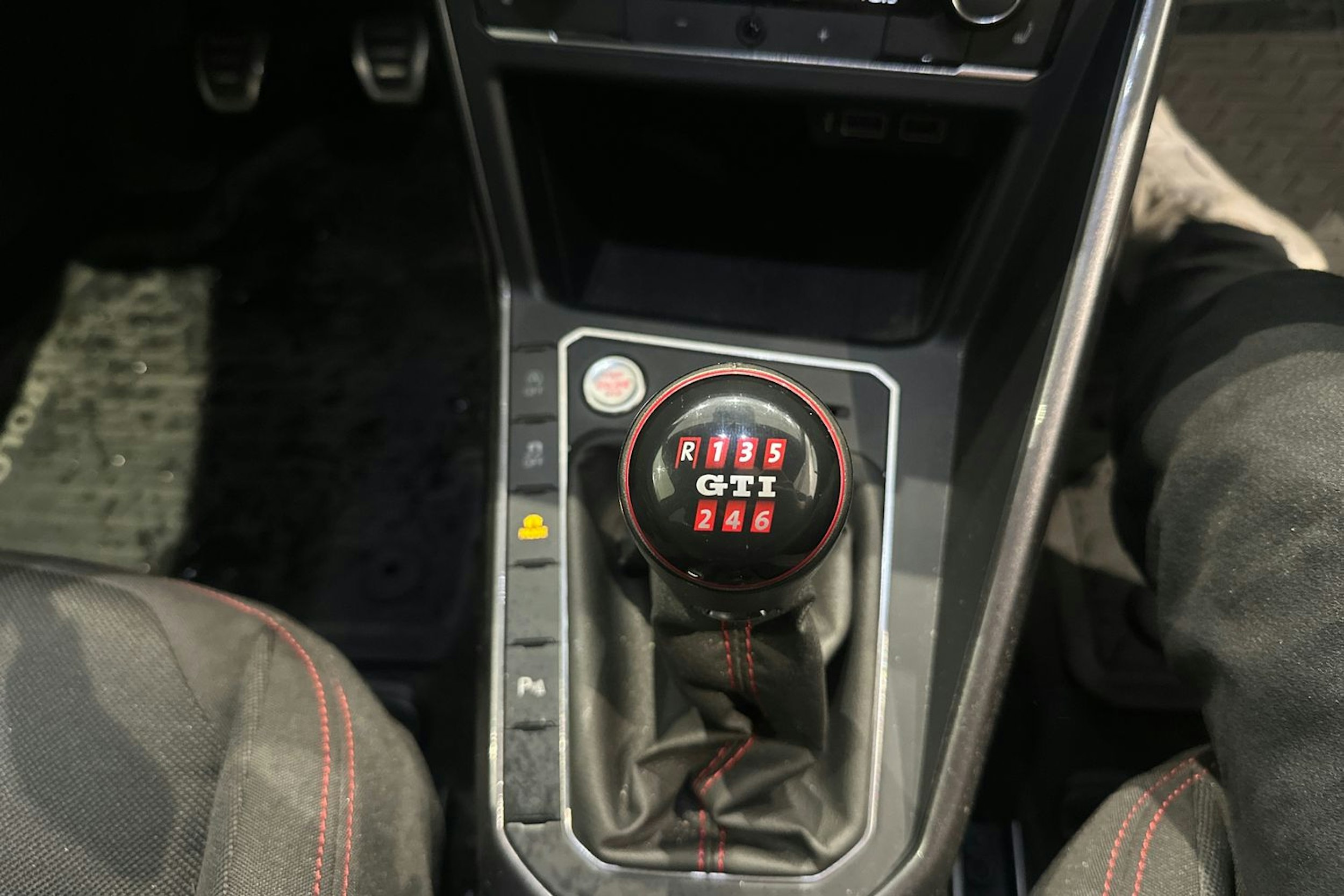 musta Volkswagen Polo 2019 kuva 19.