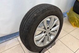 Harmaa Volkswagen POLO 2019 kuva 14.