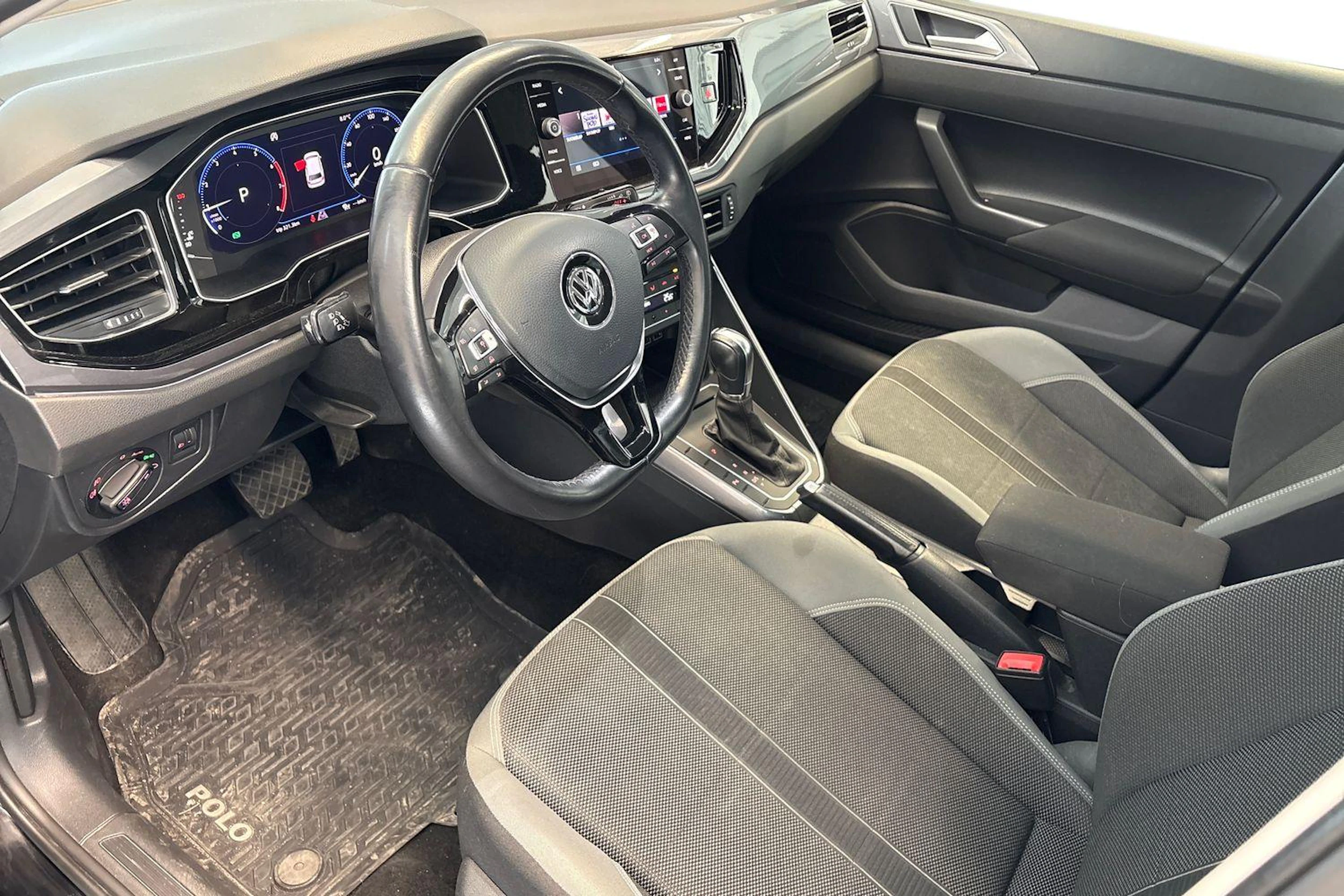 musta Volkswagen Polo 2019 kuva 3.