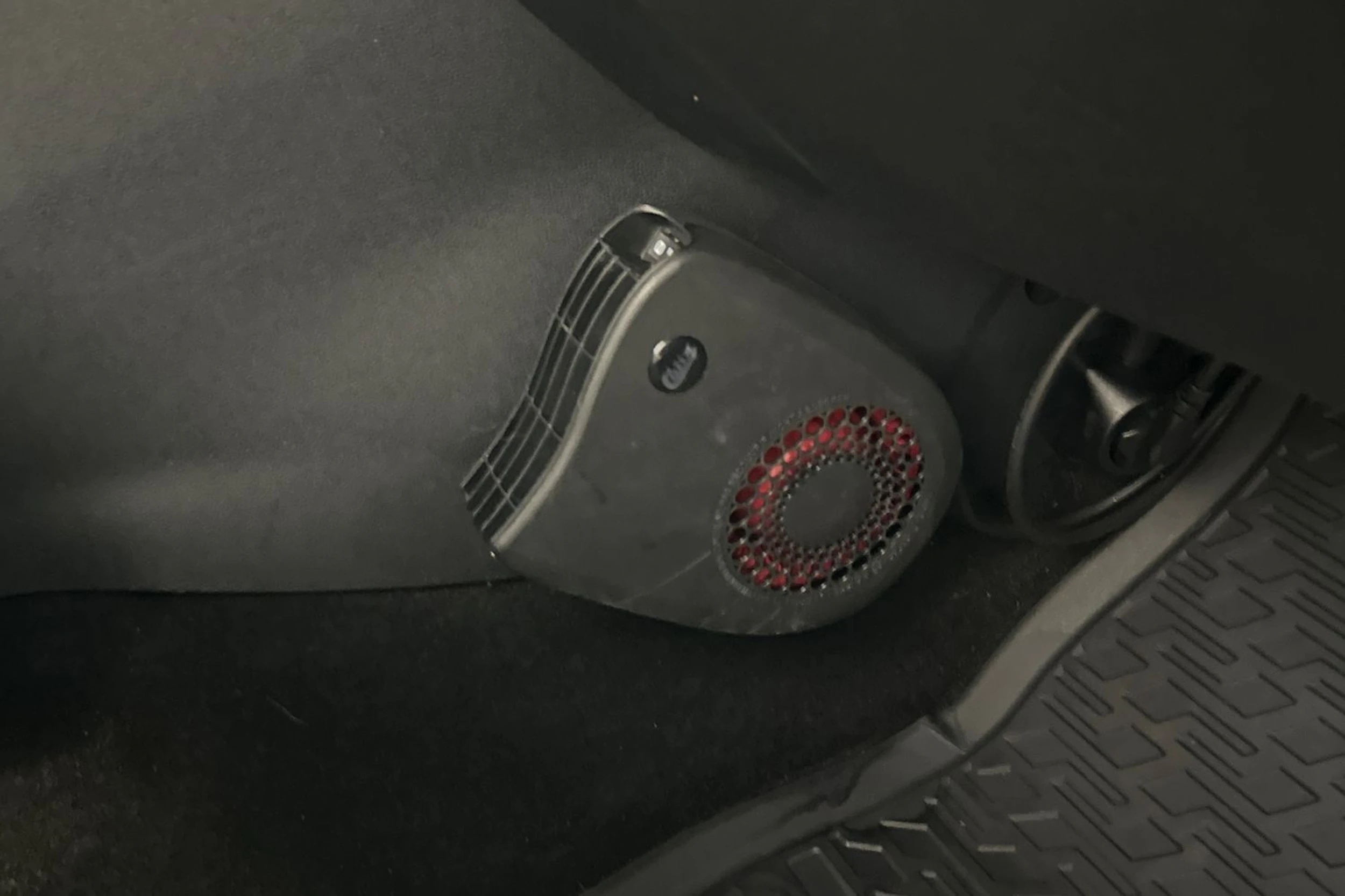 musta Volkswagen Polo 2019 kuva 17.