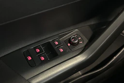 musta Volkswagen Polo 2019 kuva 18.
