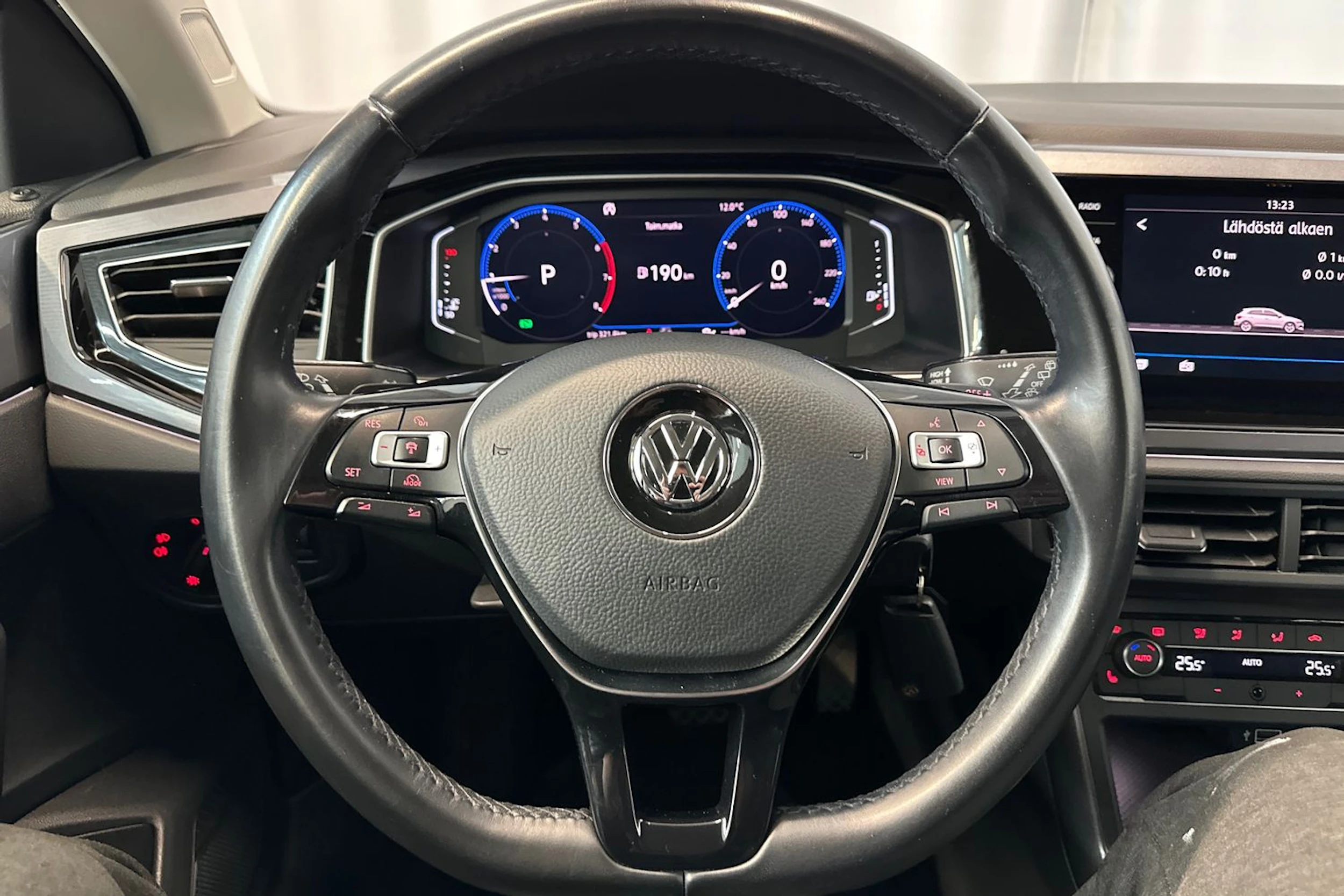 musta Volkswagen Polo 2019 kuva 19.