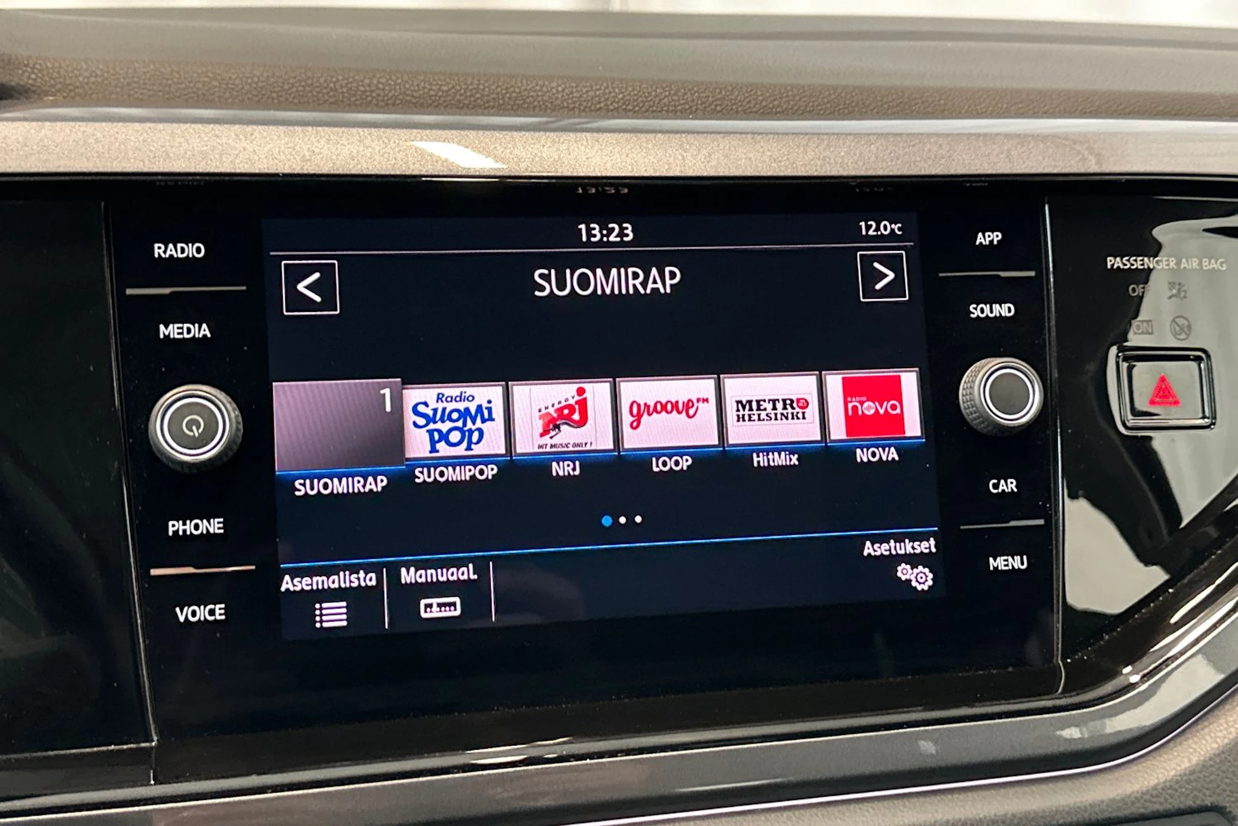musta Volkswagen Polo 2019 kuva 23.