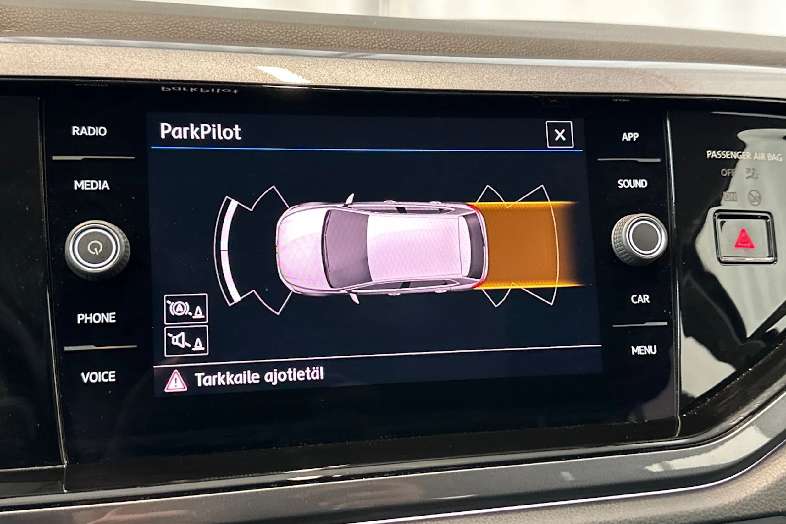 musta Volkswagen Polo 2019 kuva 24.