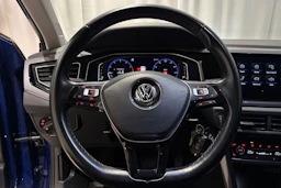 sininen Volkswagen Polo 2019 kuva 14.