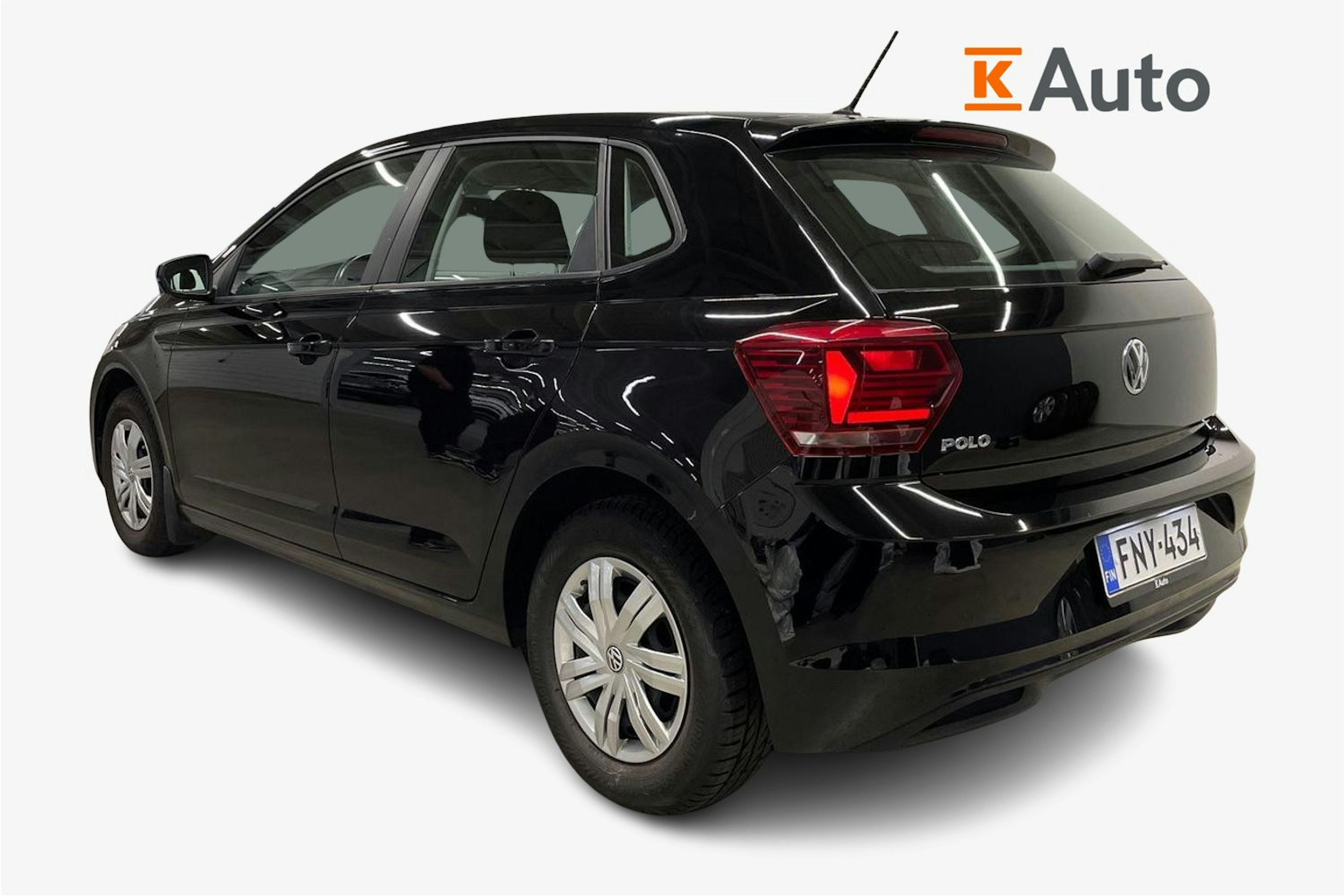 musta Volkswagen Polo 2019 kuva 2.