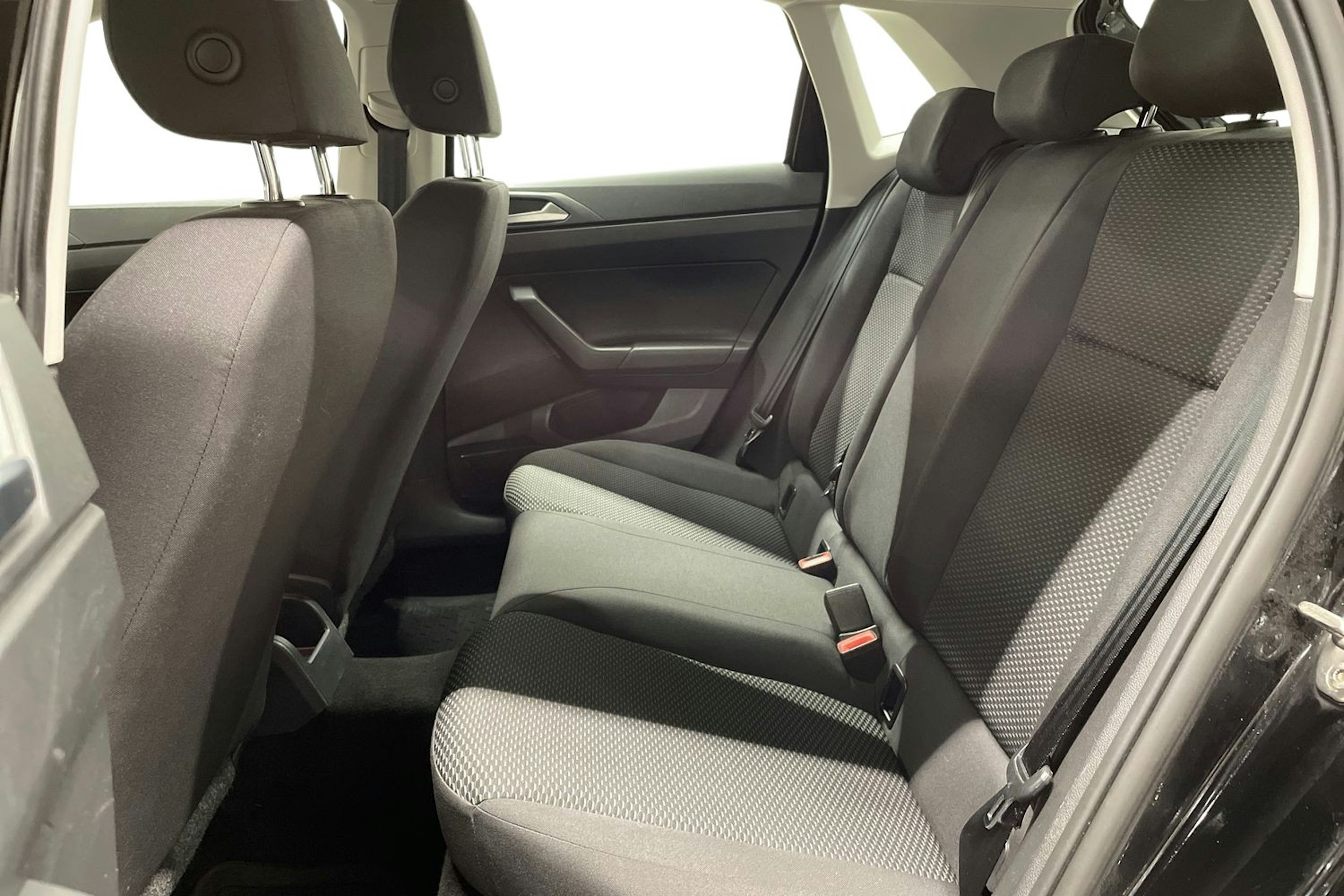 musta Volkswagen Polo 2019 kuva 10.