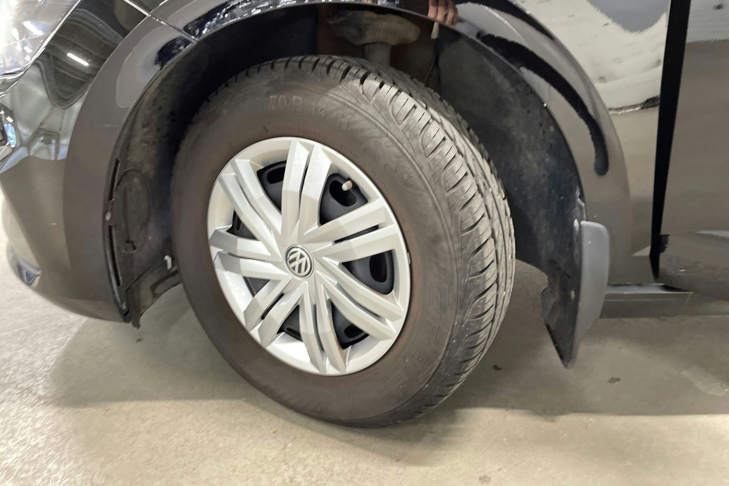 musta Volkswagen Polo 2019 kuva 13.
