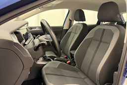 sininen Volkswagen Polo 2019 kuva 19.