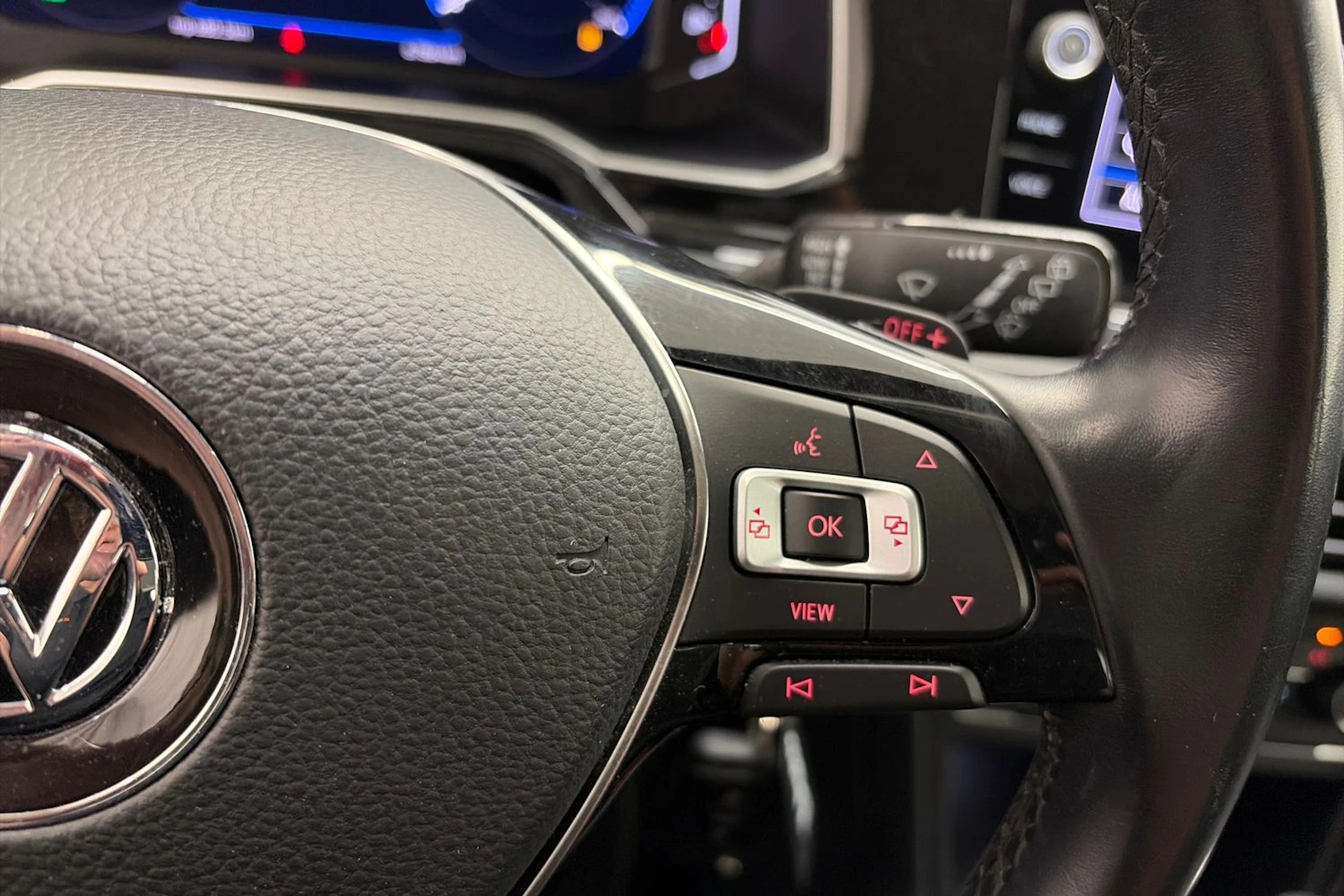 sininen Volkswagen Polo 2019 kuva 22.