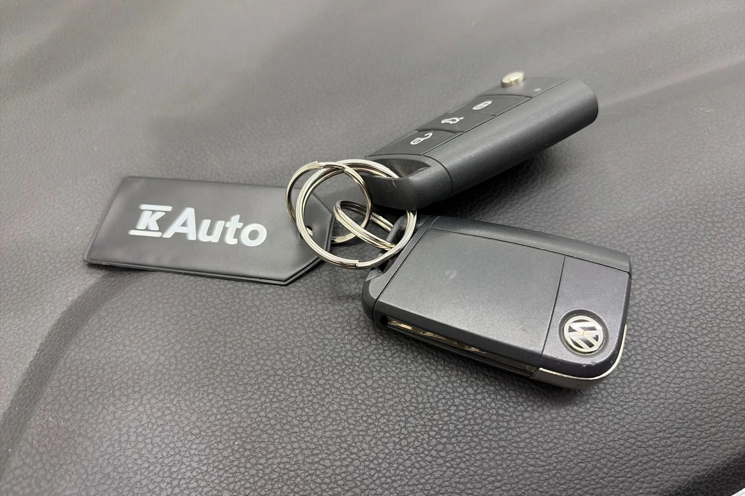 sininen Volkswagen Polo 2019 kuva 28.