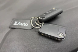 sininen Volkswagen Polo 2019 kuva 28.