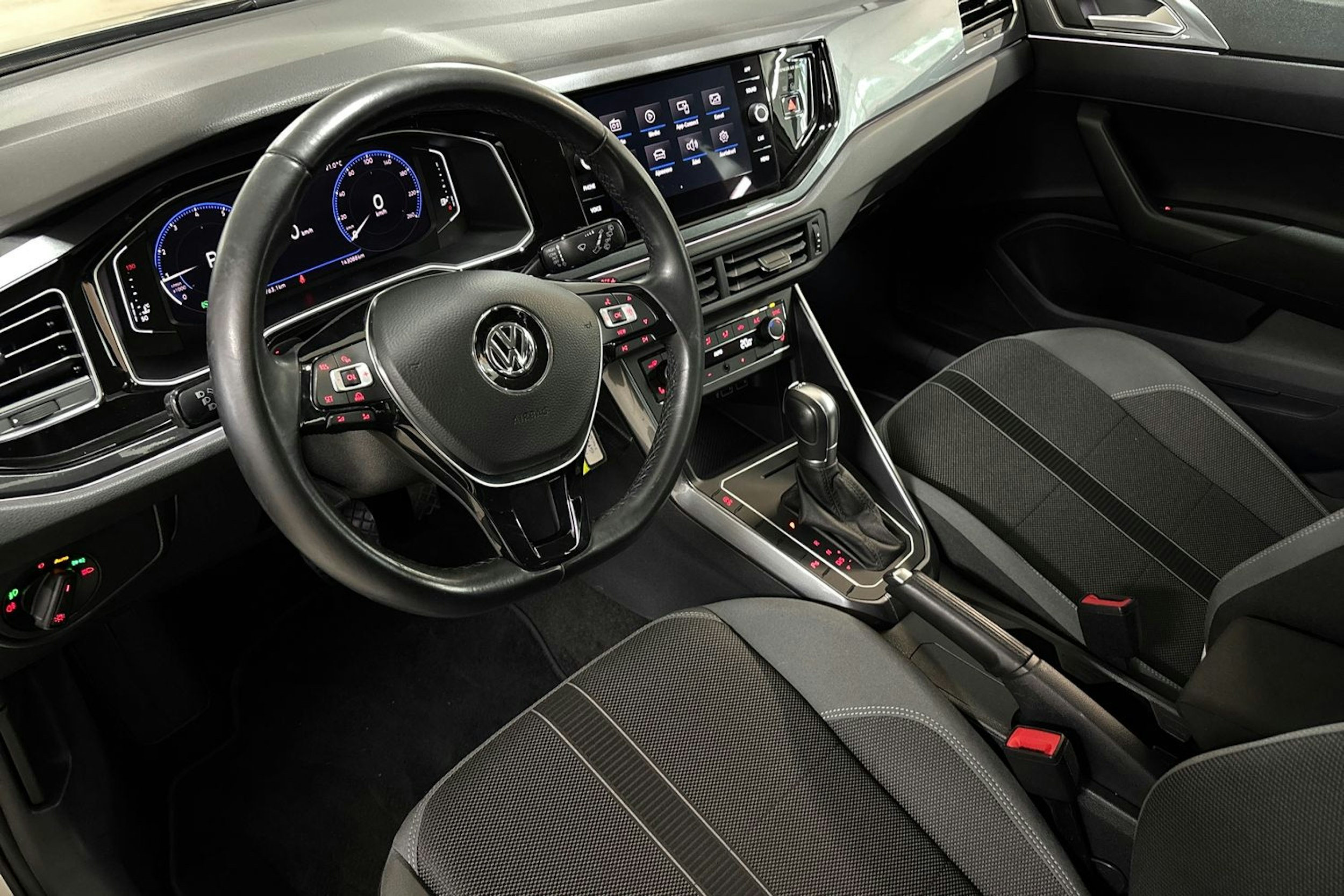 Hopea Volkswagen POLO 2019 kuva 7.