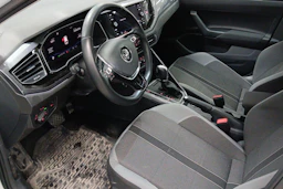 valkoinen Volkswagen Polo 2019 kuva 3.
