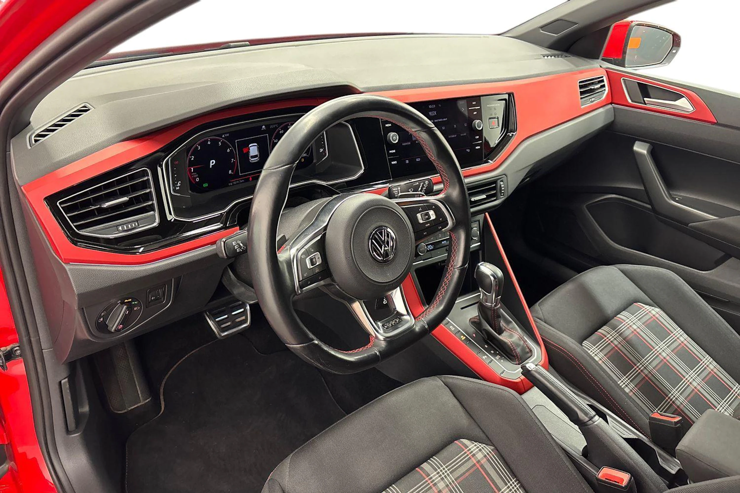 punainen Volkswagen Polo 2019 kuva 8.