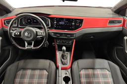 punainen Volkswagen Polo 2019 kuva 9.