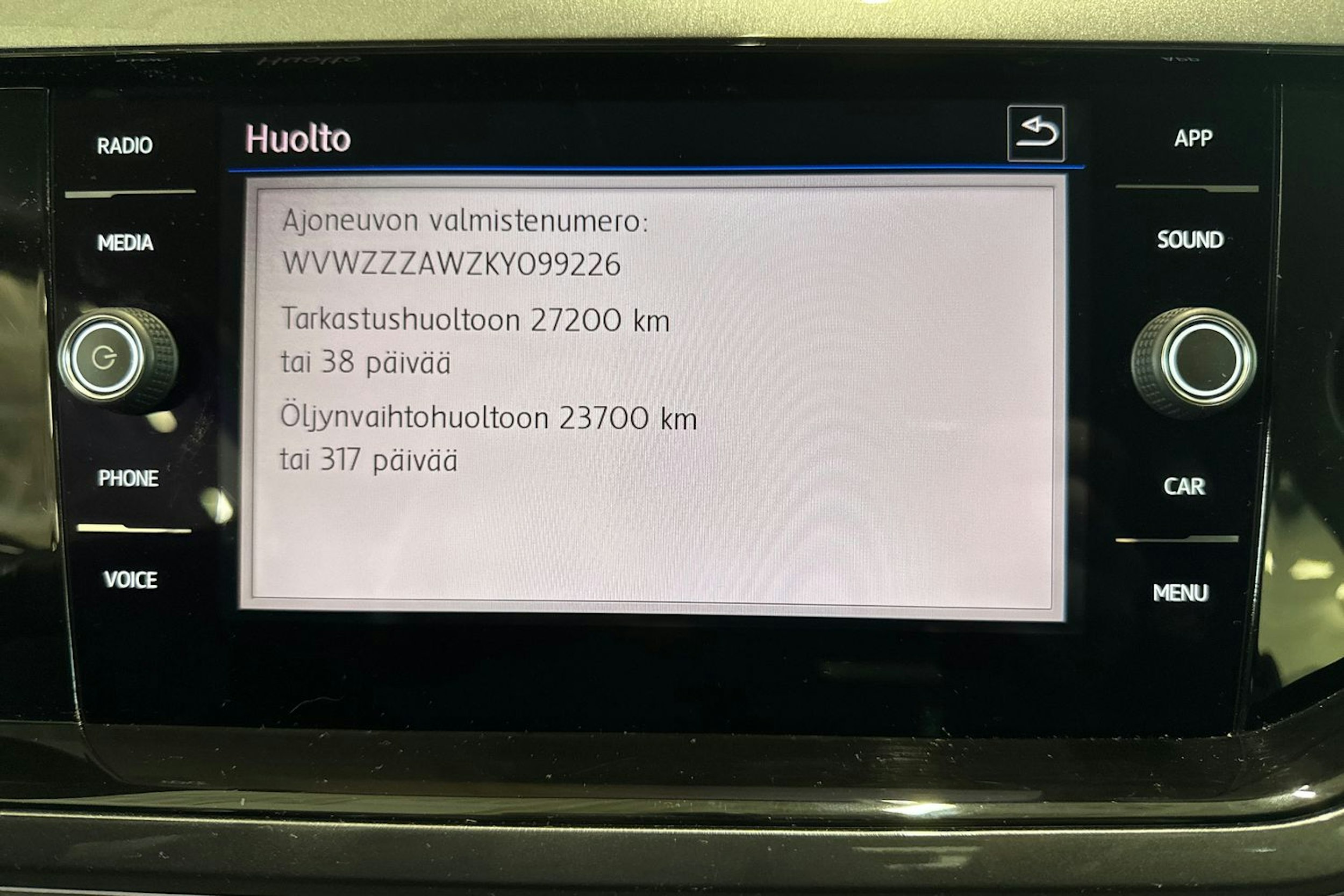 harmaa Volkswagen Polo 2019 kuva 18.