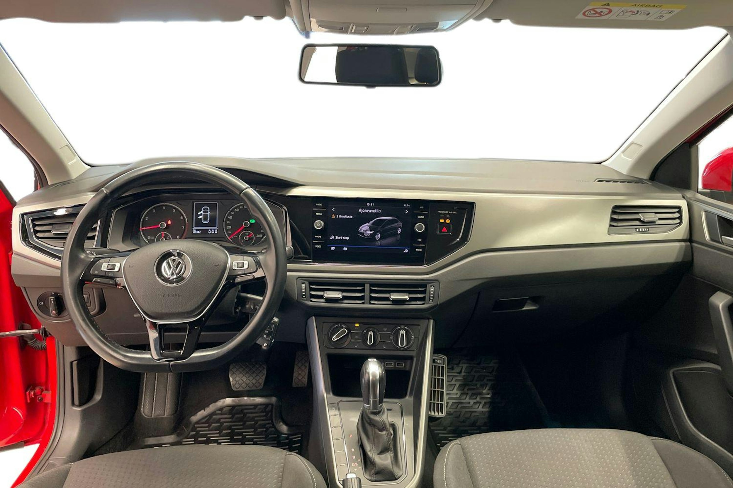 Punainen Volkswagen POLO 2019 kuva 7.