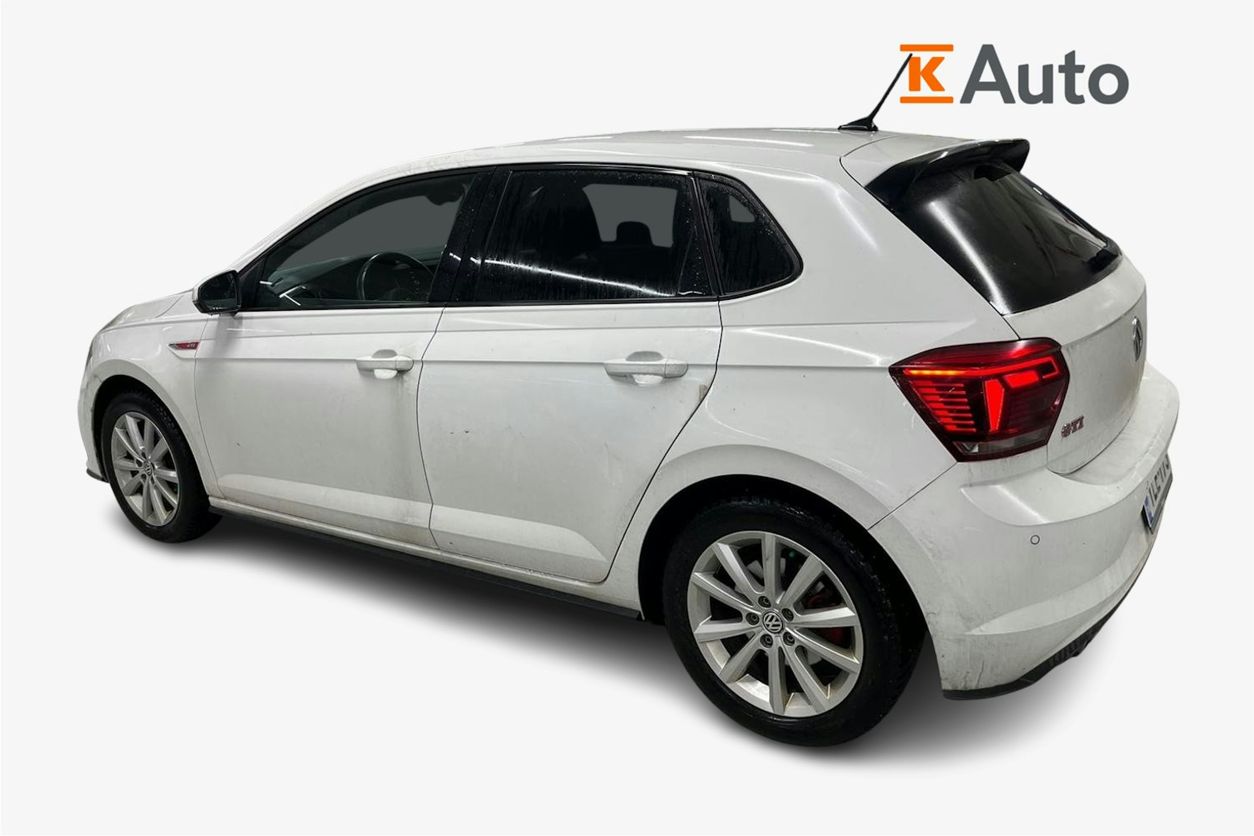 valkoinen Volkswagen Polo 2019 kuva 2.