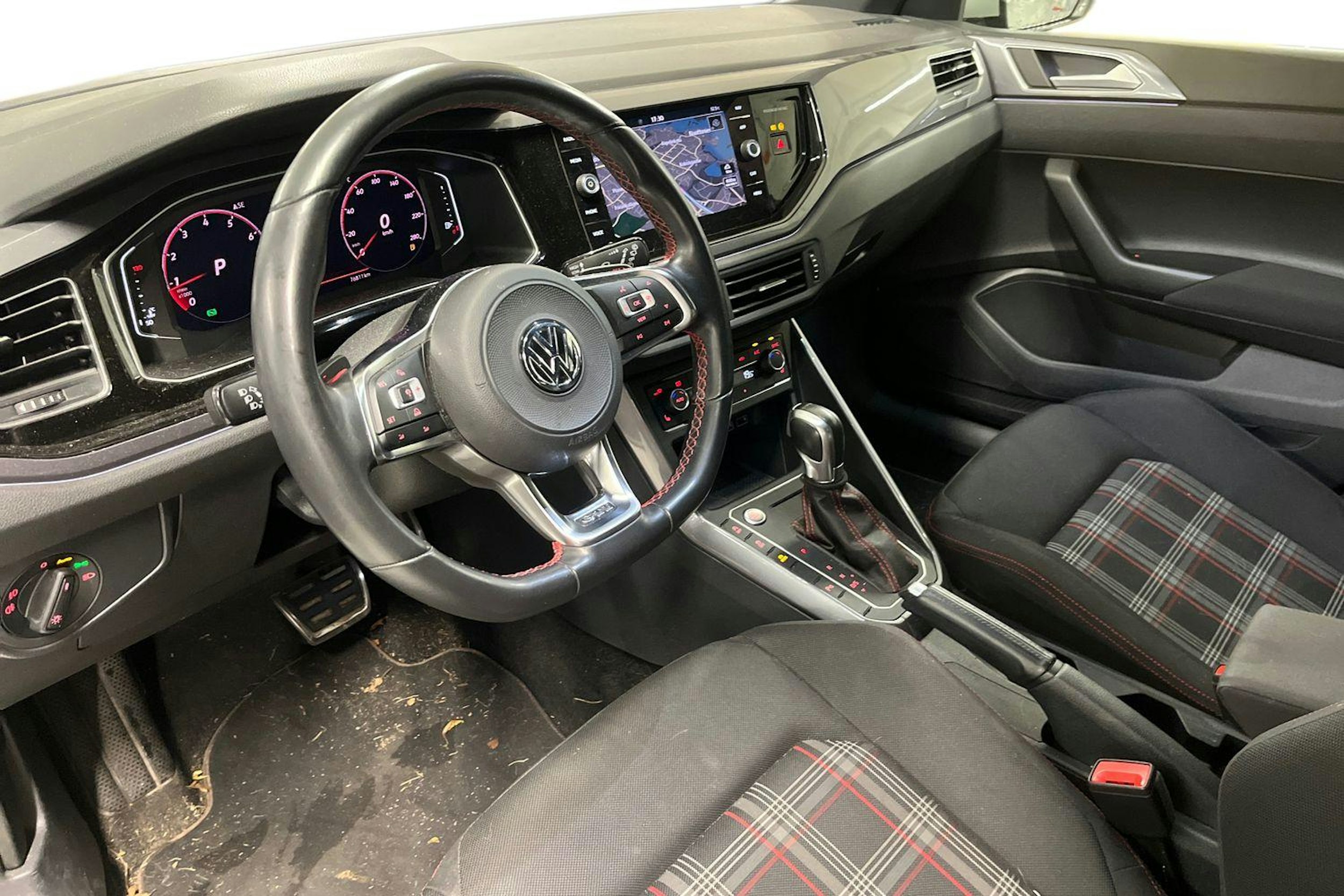 valkoinen Volkswagen Polo 2019 kuva 3.