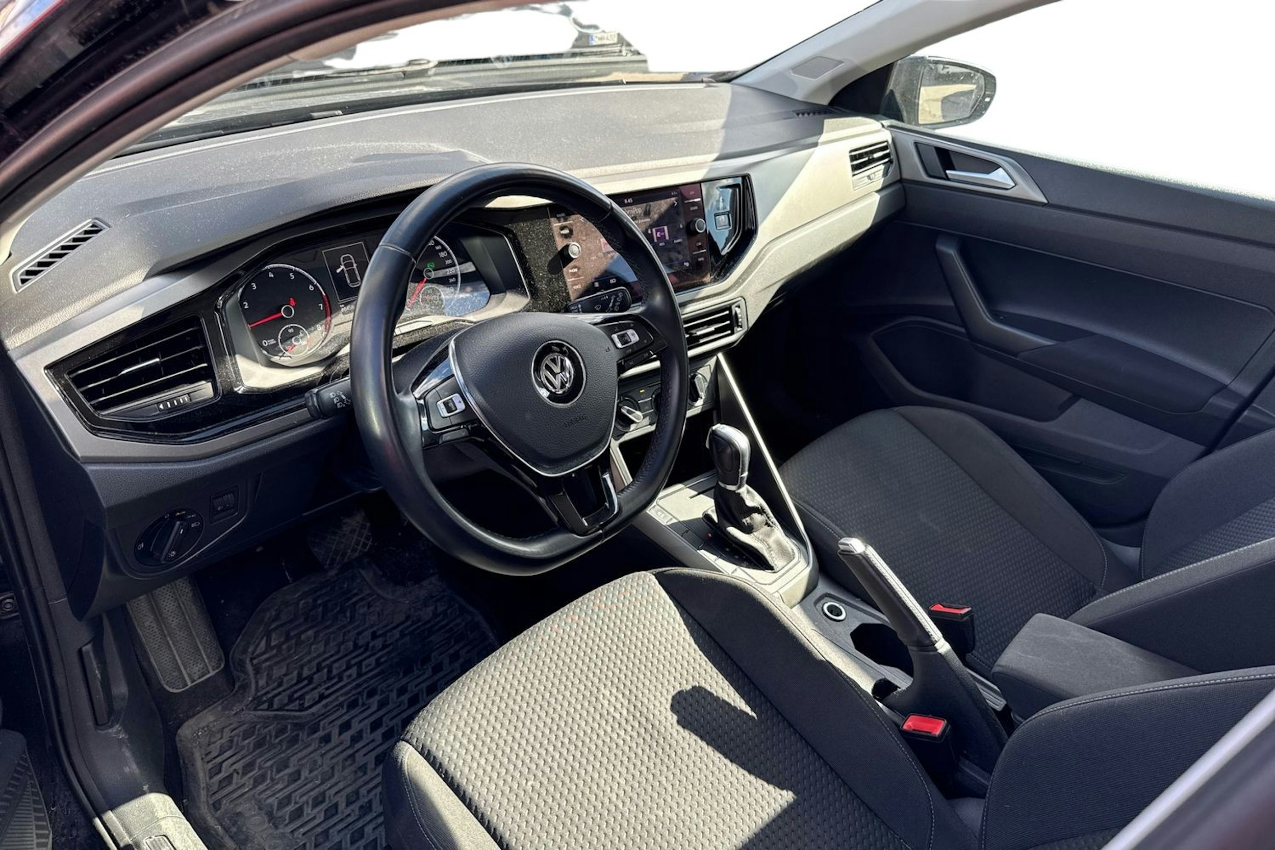 musta Volkswagen Polo 2019 kuva 3.