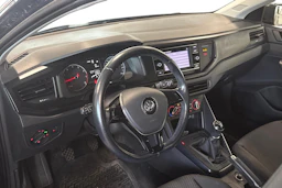 harmaa Volkswagen Polo 2020 kuva 3.