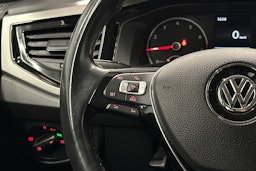musta Volkswagen Polo 2020 kuva 17.