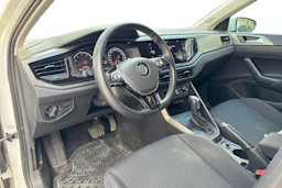 valkoinen Volkswagen Polo 2020 kuva 3.