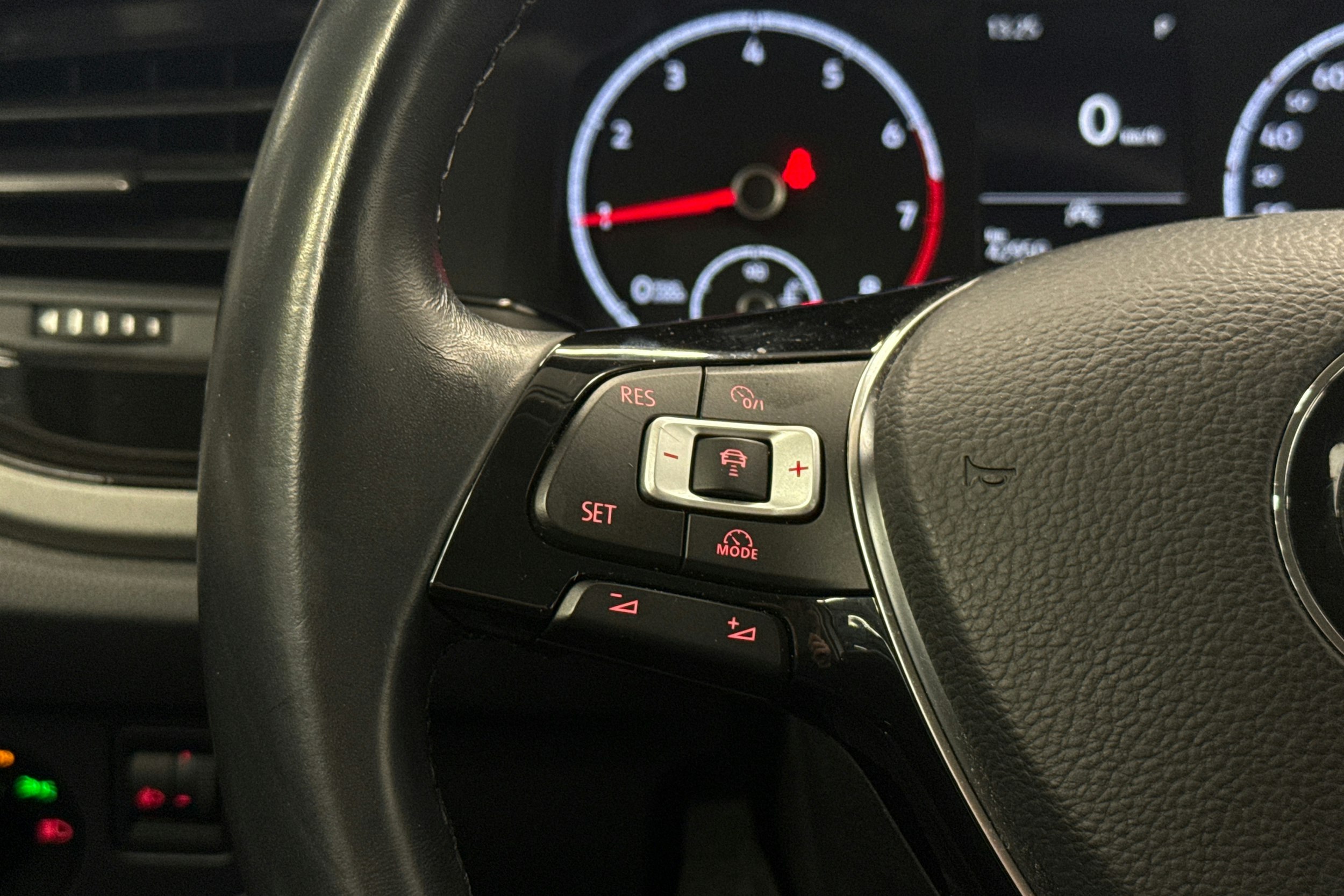 hopea Volkswagen Polo 2020 kuva 15.